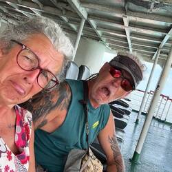 Sur le ferry qui nous ramène sur le continent