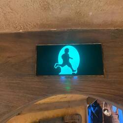 Damit auch ein Hobbit den Ausgang findet!