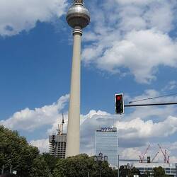 Fernsehturm, liebevoll gesagt Telespargel