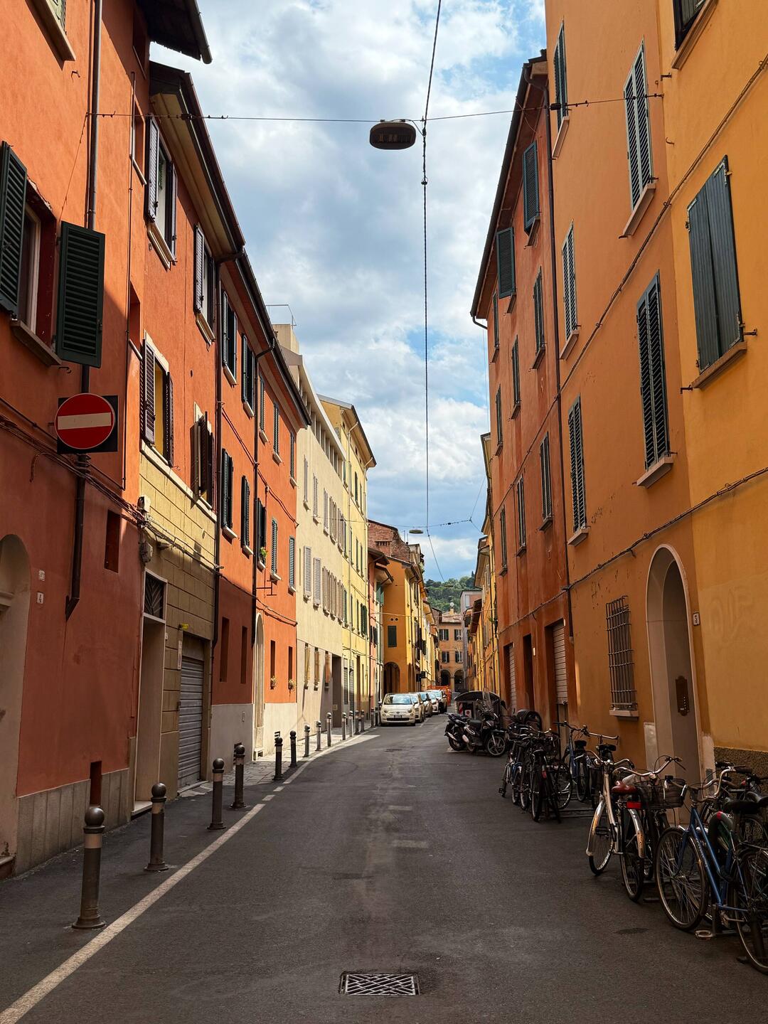 The whole town had this color scheme.