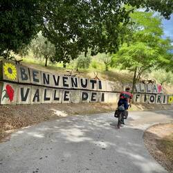 Ein letzter knackiger Anstieg zur Unterkunft