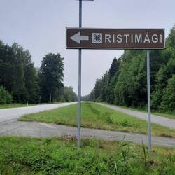 Dieses Schild hat nicht ohne Grund ein KREUZ