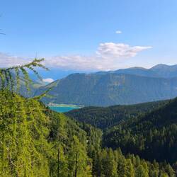 Der erste Blick auf den Weißensee
