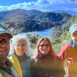 4 gewinnt vorm Echo Crater