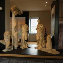 Triumph side pieces, although there is debate about whether this is the right way around