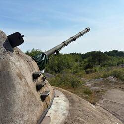 Ehemalige Bunker und Gefechtsanlagen