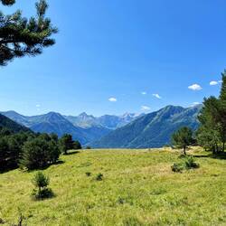 Looking towards the start of the Artiga de Lin valley and Tuc Aneto