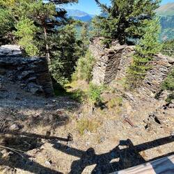 So called "Miracle Balance", where the descending load lifted the empty container to the top