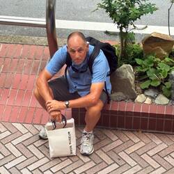 Alex avoiding the Tiger store shitshow.