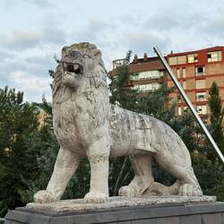 ¿Como se dice "rawr" en español?