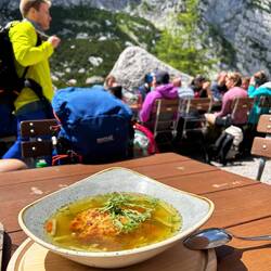 Kaspressknödelsuppe