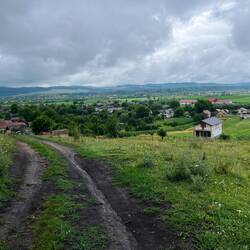 Brâncovenești: im Regen
