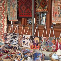 Viiiile Souvenirgeschäfte