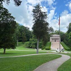 Lincoln Sinking Well farm, beautiful landscape