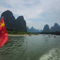 Pecheurs le matin, transporteurs de touristes l'après midi