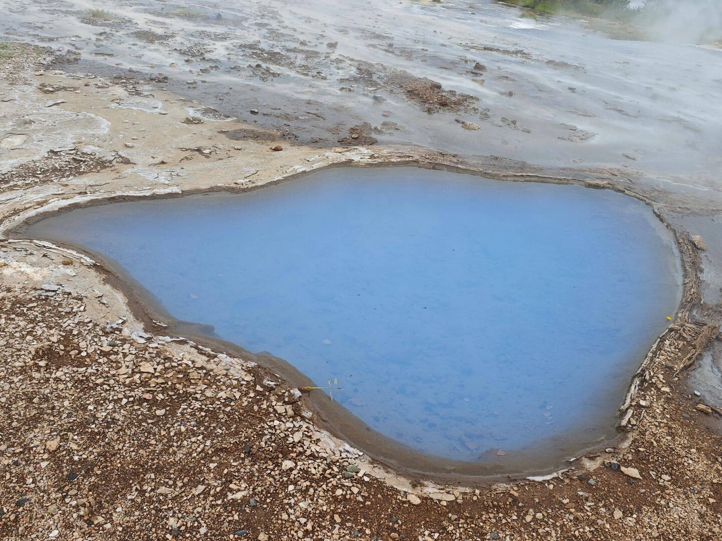 Im Geothermalgebiet voller Geysire