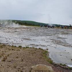 der aktive Strokkur fasziniert alle