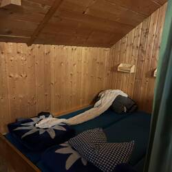 Meine Matratze mit weißen Schlafsack