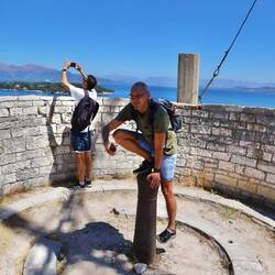 Er nun wieder, Angeber mit den langen Beinen