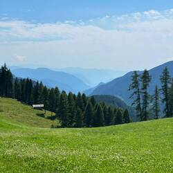 Ganz da unten sieht man Bozen, theoretisch...