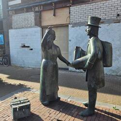 De Friezin en de rondreizende textielkoopman.