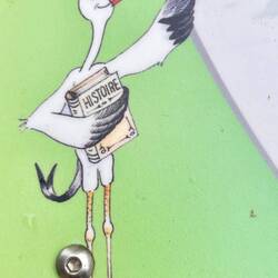 Sarralbe Maskottchen auf den Schautafeln im Ort