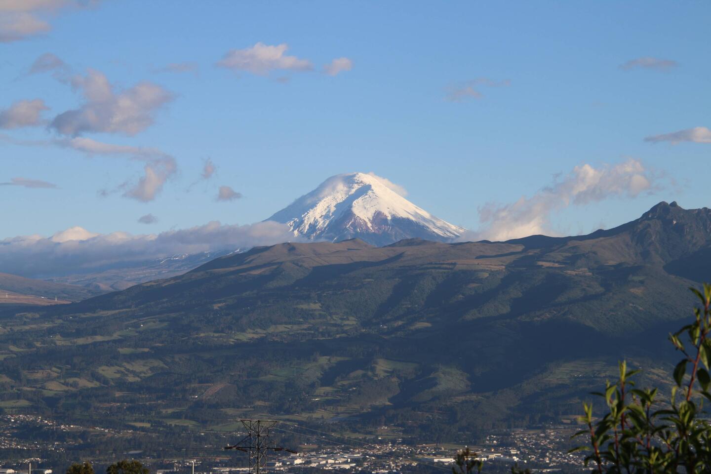 Stunning view of Cotopaxi (5’897m)