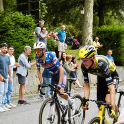 On the left, Frenchman Valentin Paret Peintre of Sousa-Quick Step/BEL, and Sepp Kuss of Visma-L-a-B