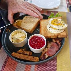 Fox had a more normal approach, dry toast, funky butter, fake jam, and slightly under cooked egg