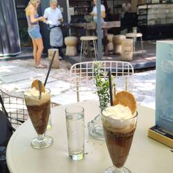 Chillen mit Eiskaffee