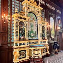 Stirnwand im Wintergarten der Villa de Geiger