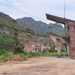 Stillgelegte Seilbahn Achtala
