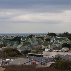 Vorbei an schönen Vierteln...