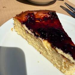 Dessert at lunch: cheesecake made with goat cheese. OMG.