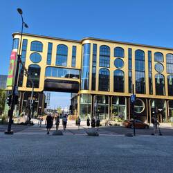 Der Durchgang zum Hafen