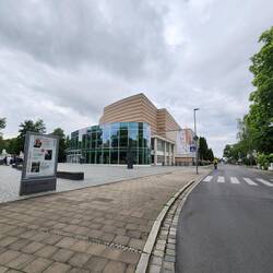 Concert Hall (drop off point)