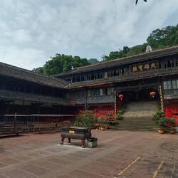 Fuhu temple, dans la forêt