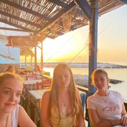 Some sisters were done dirty...