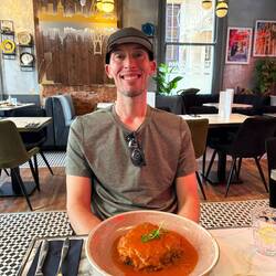 A fantastic dinner! Chris tried the Turkish version of Moussaka(a dish we had in Greece)