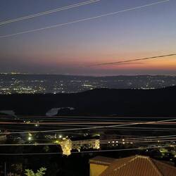 ... bis Tirana und zum Meer, den wir beim Abendessen genossen haben.