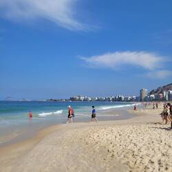 Copacabana Strand mit Blick Richtung Ipanema