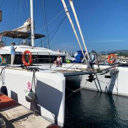 Beim Tanken. 600l flossen in die Tanks.