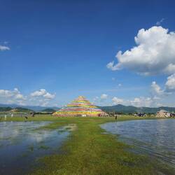 Deuxieme spot du jour: le lac Napahai, en fait une vaste zone humide