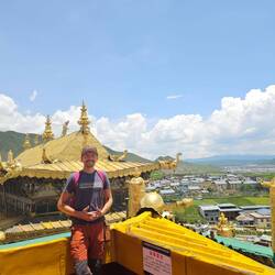 Ça eclipserait presque la beauté des paysages montagneux environnants