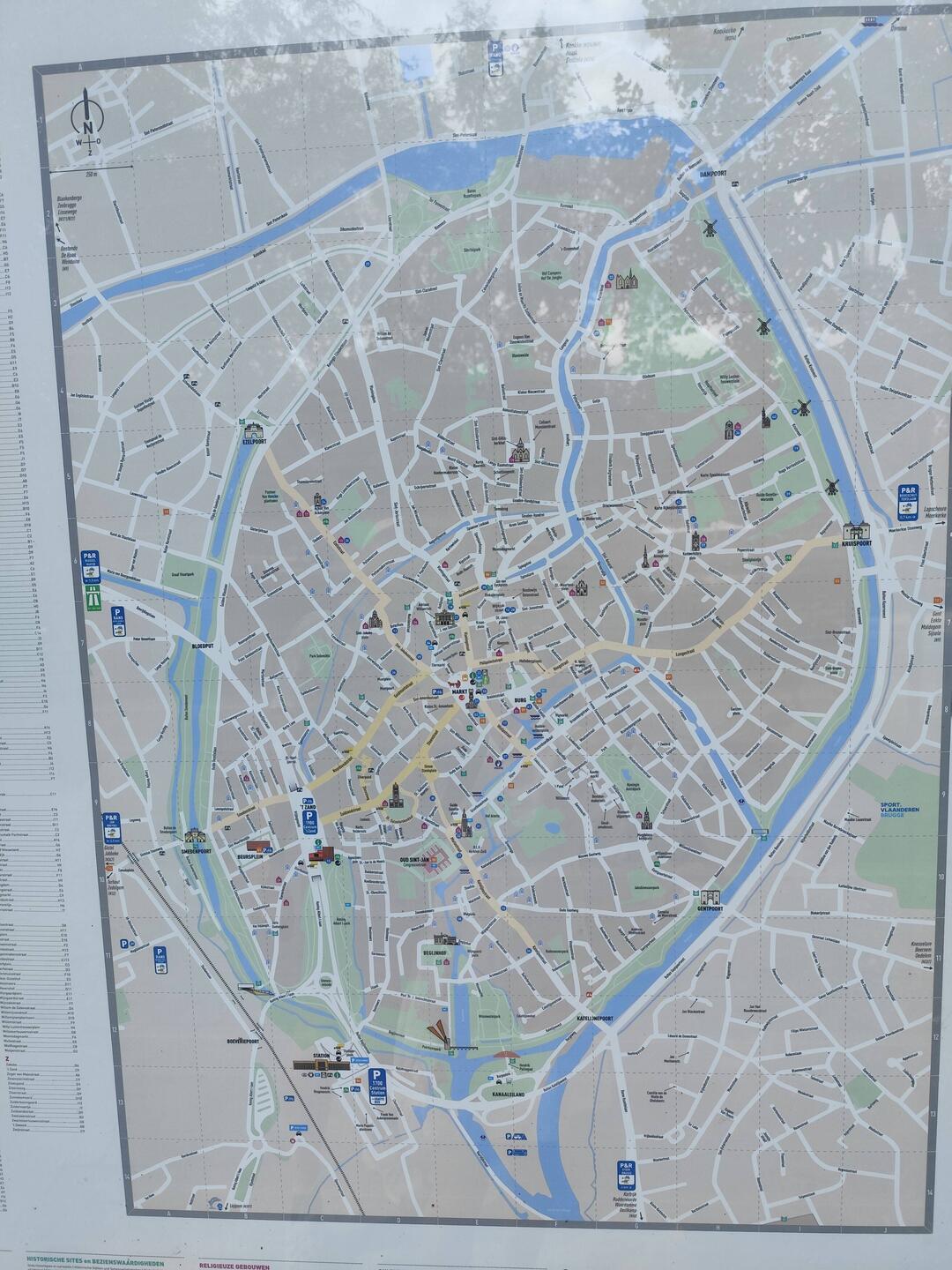 Sieht irgendwie dem Plan von Lübeck ähnlich 🤔