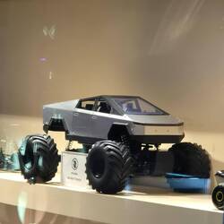 Jetzt gitz das gruusige Auto ou no als "Monster"🫣