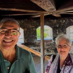 Photo op in the Rathaus Tor (Town Hall Tower) — Thun Castle.