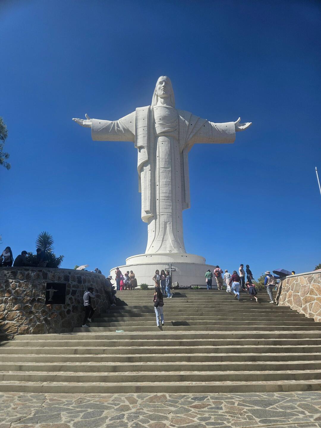 Cristo de la Concordia