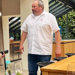 Swen Klinger, Kellermeister im Weingut Von Othegraven