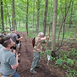 Pfad 1 mit einer großen Gruppe geschossen